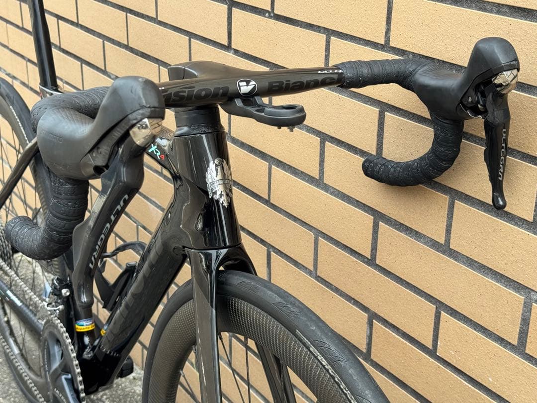 Bianchi Oltre XR4 disc ビアンキ　　オルトレ　ロードバイク