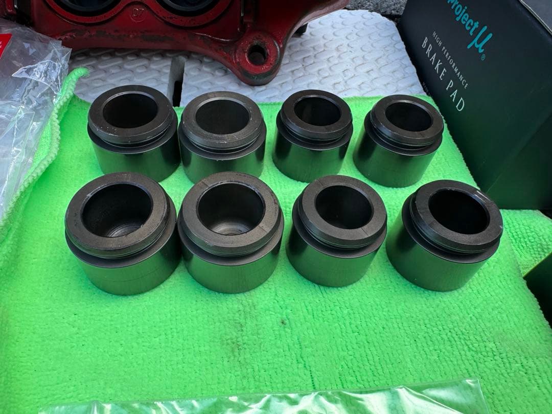 【最終値下】ホンダ シビックFD2 純正ブレンボキャリパー ブレーキパッドセット