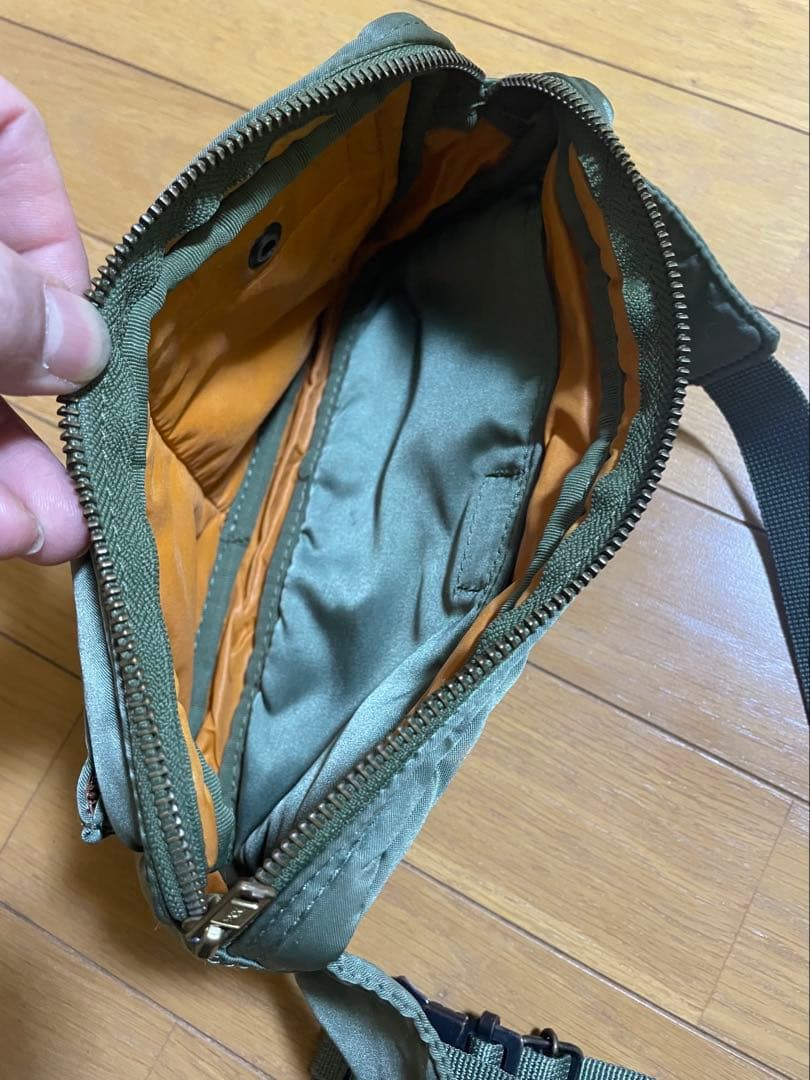 PORTER ボディバッグ セージグリーン　ナイロン製