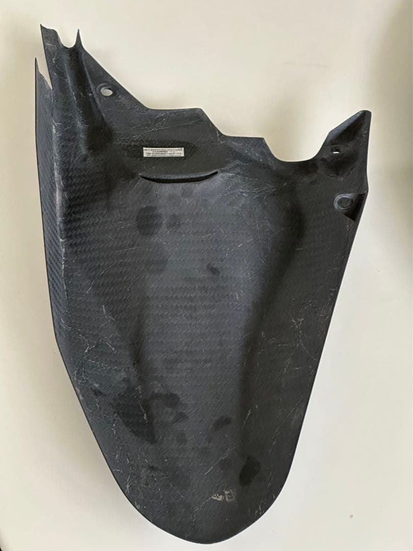 美品　ムルティストラーダ1260S用純正カーボンリアフェンダー