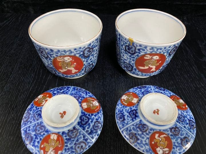 古伊万里　色絵　蓋付き蒸し物碗　人物画　２客揃い