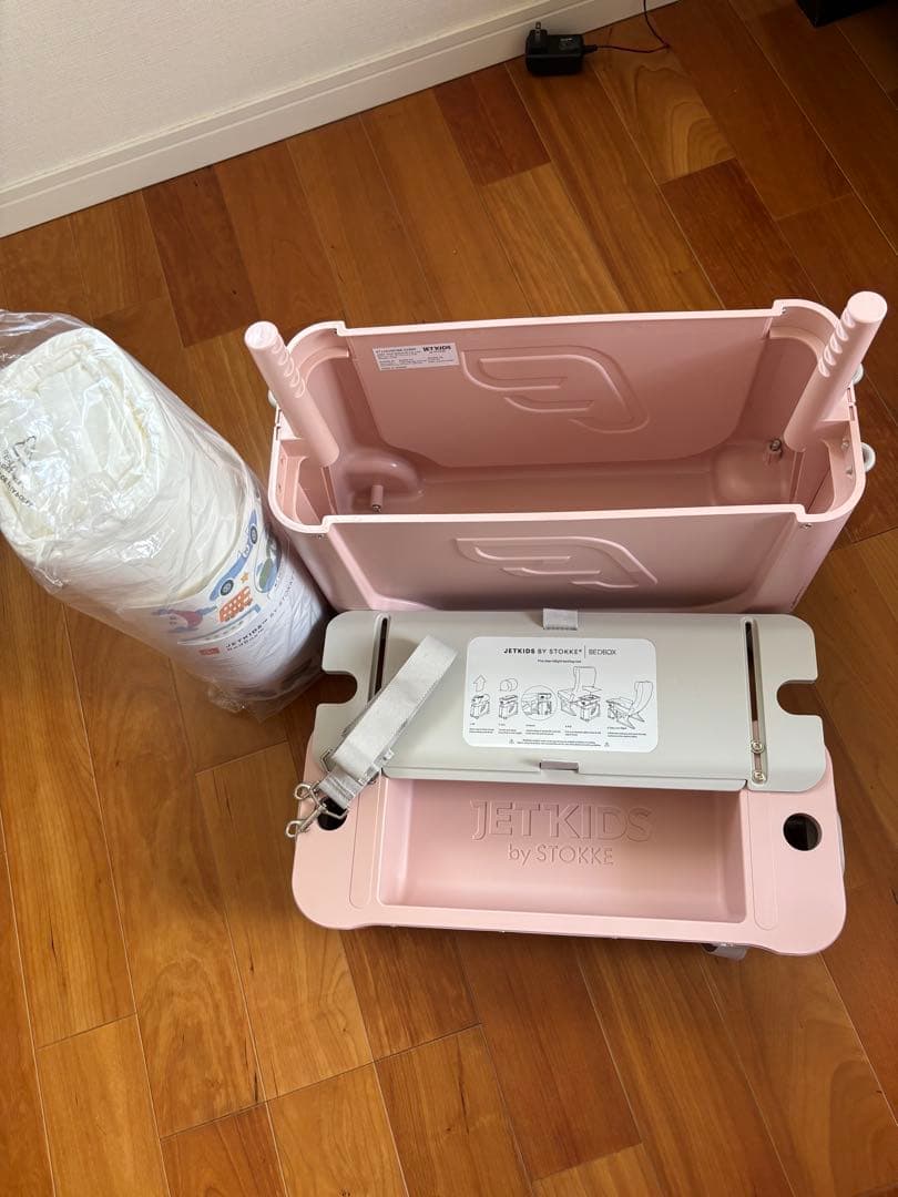 STOKKE JETKIDS ベッドボックスとクルー バックパック