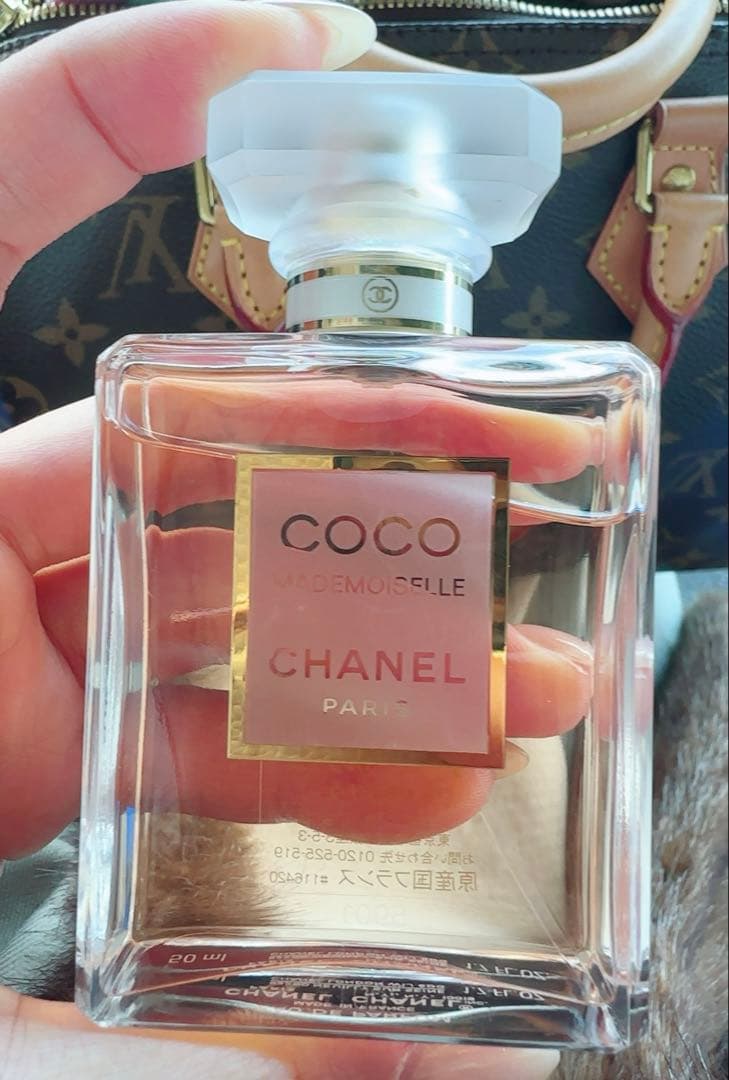 本日限定　CHANEL ココマドモアゼル パルファム ヴァポリザター　50ml