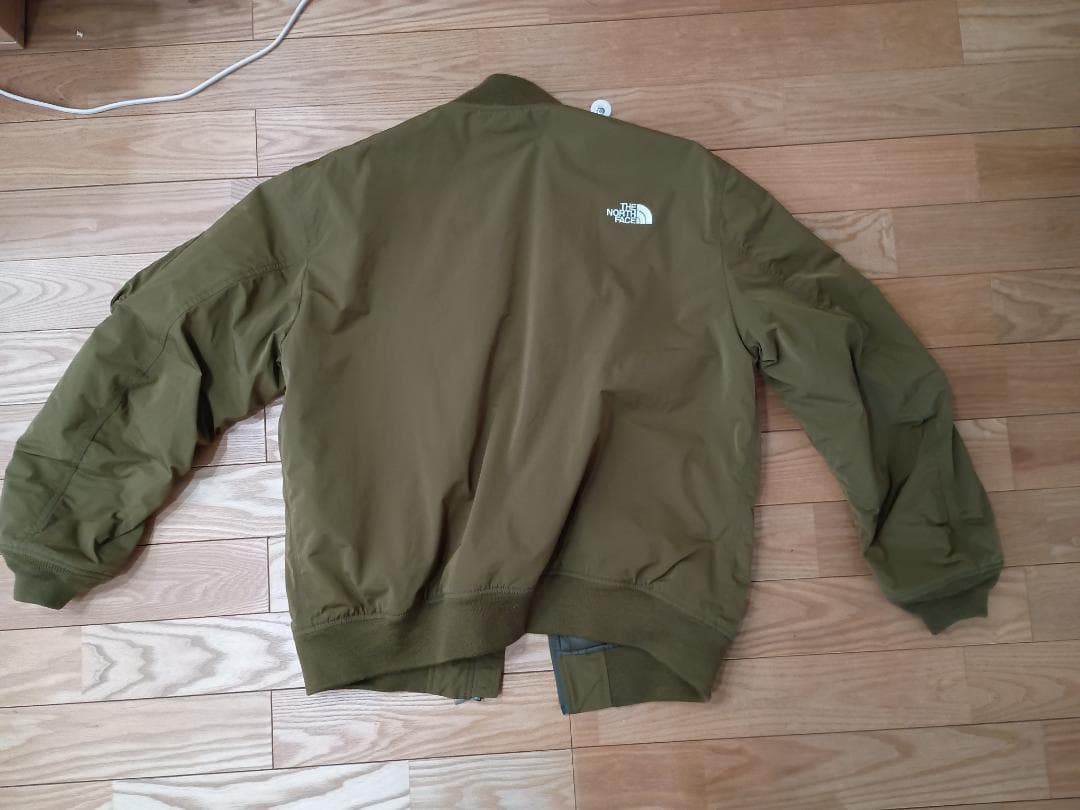 THE NORTH FACE　インサレーションボンバージャケット　XL　カーキ