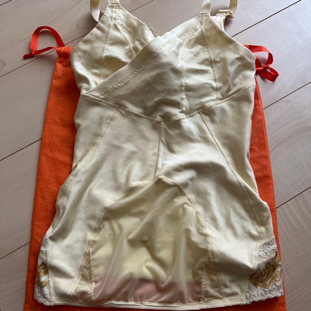 【取り置き】マルコ ボディーシェイパー C75