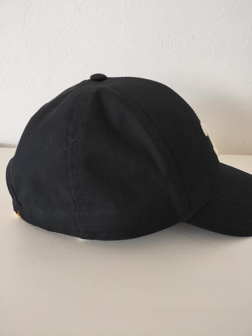 【YURI♡】CELINE 黒 ベースボールキャップ L