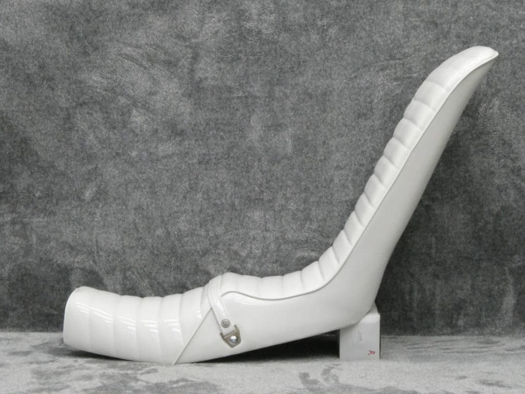 ホーク 白 エナメル ６０ｃｍ 三段シート / 角タンク ホワイト 補強入り