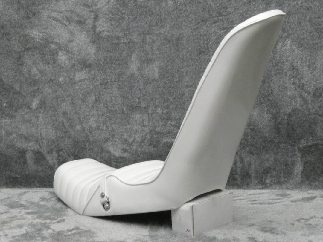 ホーク 白 エナメル ６０ｃｍ 三段シート / 角タンク ホワイト 補強入り