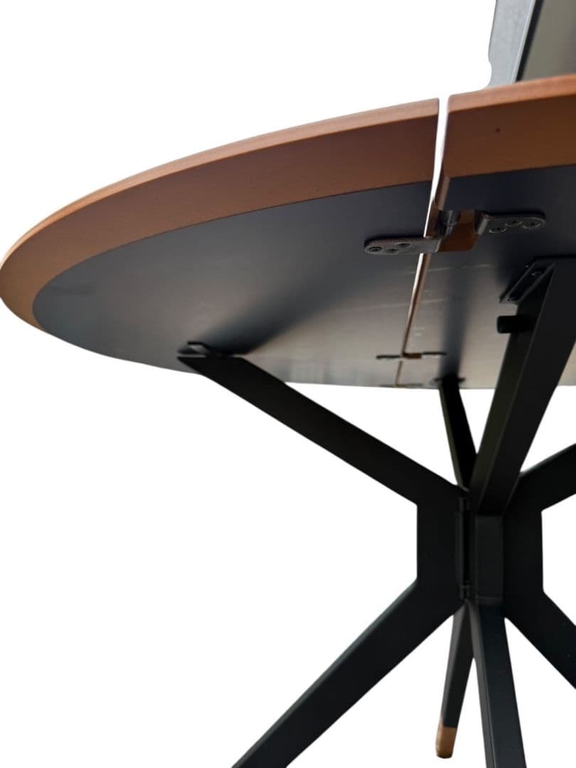 ボーコンセプト　BILLUND PRINCNTON ラウンドテーブル　円形