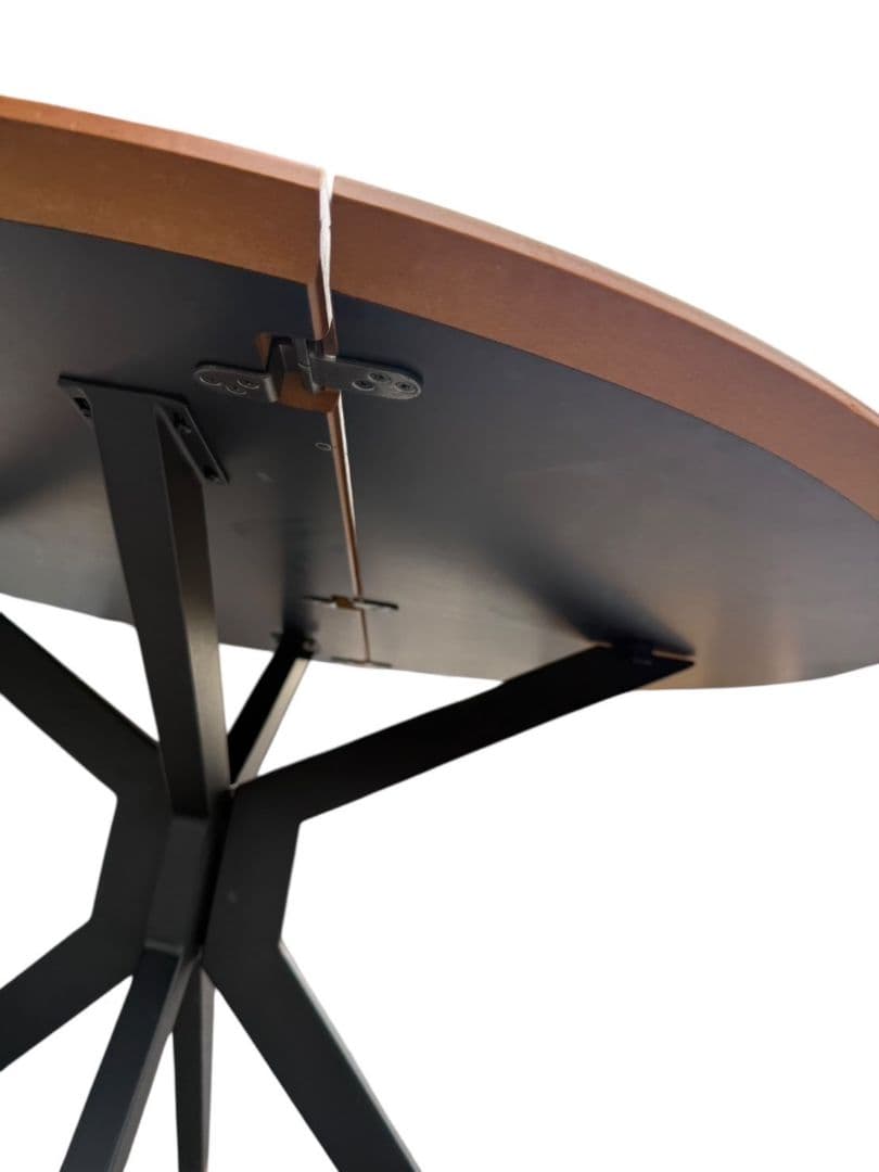 ボーコンセプト　BILLUND PRINCNTON ラウンドテーブル　円形