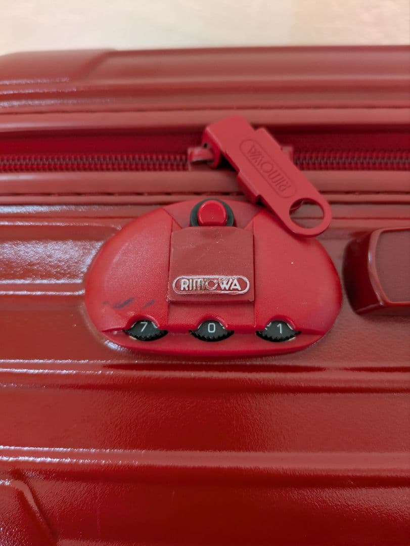 RIMOWA リモワ　サルサレッド　 35L 2輪