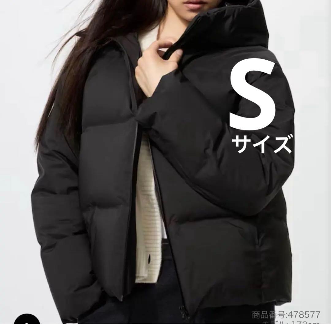 【新品未使用】2025新作　ユニクロ　シームレスダウンパーカ　レディース　黒　S