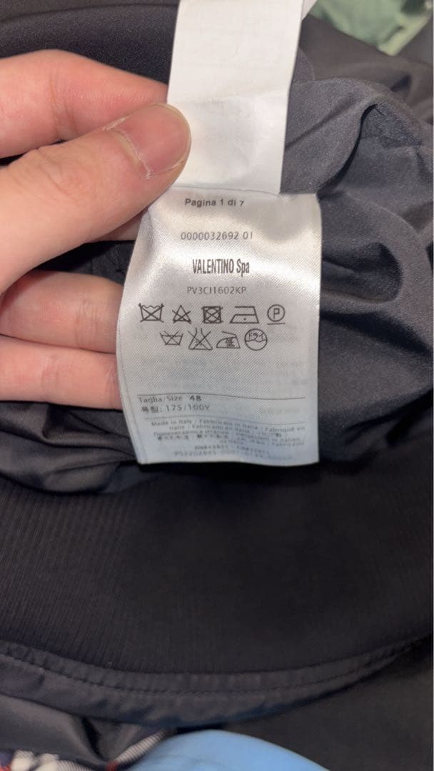 VALENTINO ロックスタッズ　ブルゾン　MA-1 size48 値下げ可能