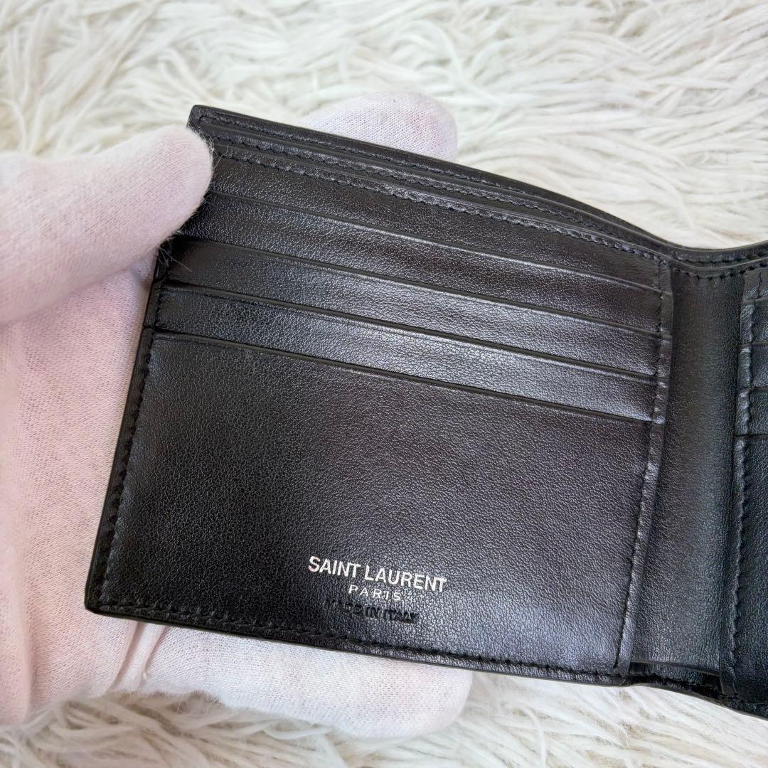 未使用級✨サンローラン 二つ折り 財布 YSL シールドワッペン 黒/ブラック
