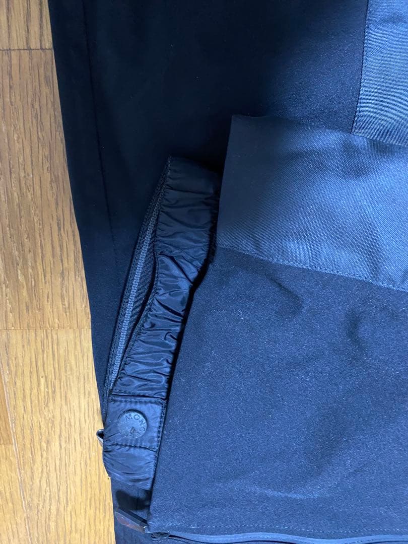 モンクレール　スキーパンツ　スキー