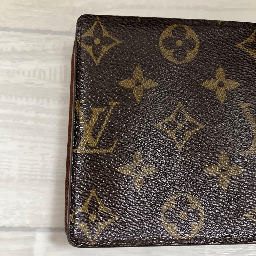 ルイヴィトン 二つ折り財布 ポルトフォイユマルコ