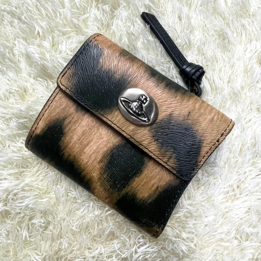 極美品 付属品完備 ヴィヴィアンウエストウッド 三つ折り財布 レオパード