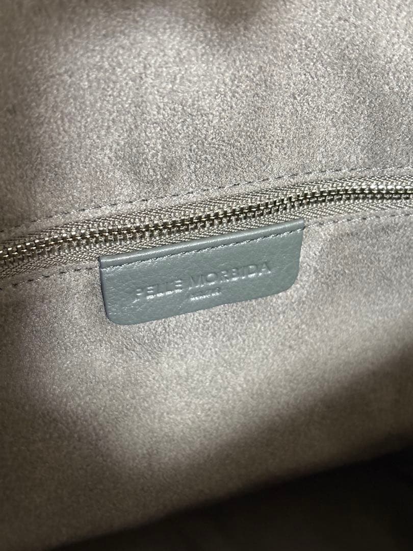 ペッレモルビダ チャコールグレー スリムレザートートバッグ 未使用 MB069