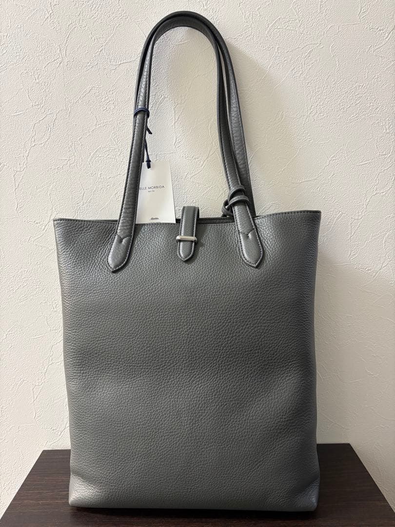 ペッレモルビダ チャコールグレー スリムレザートートバッグ 未使用 MB069