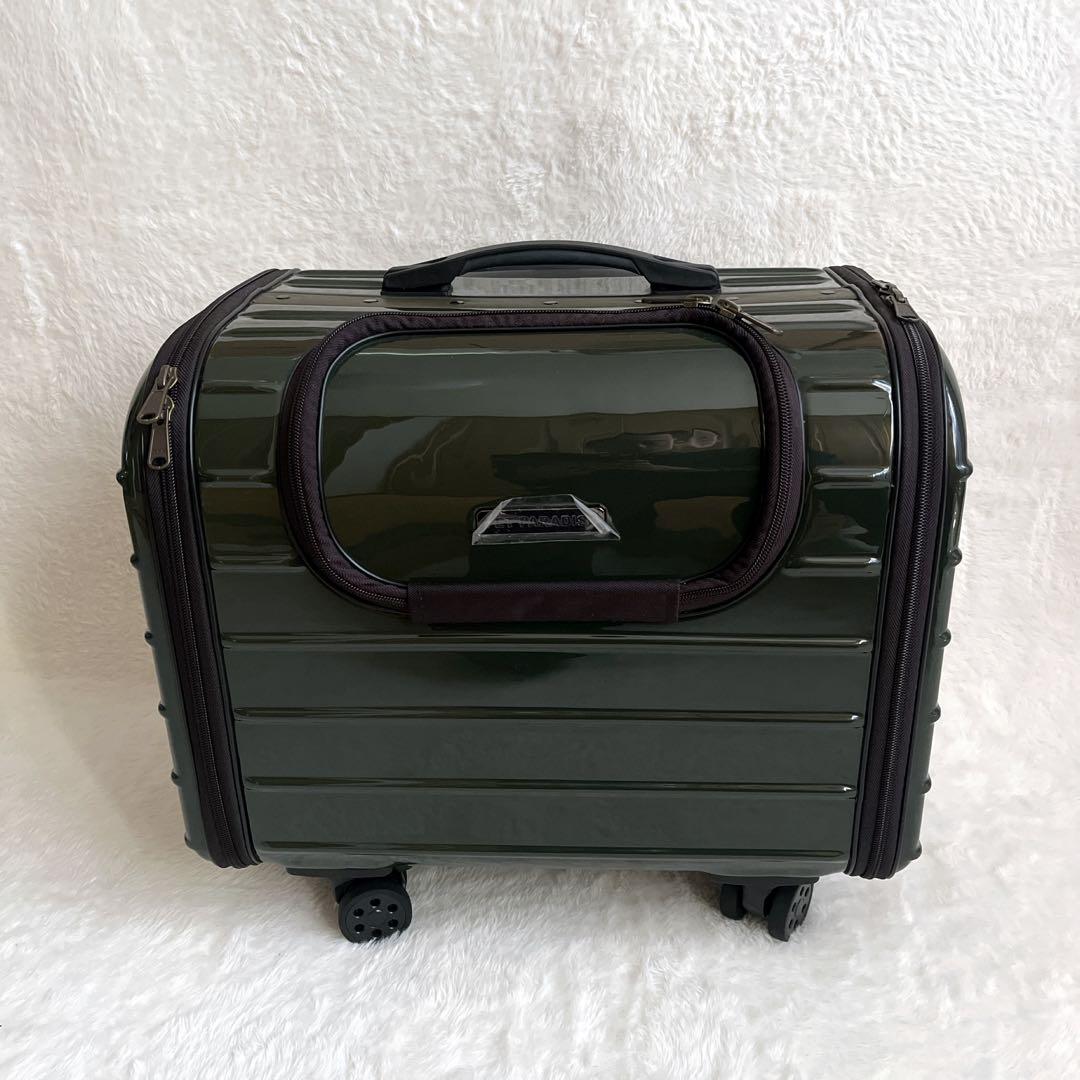 美品 ペットパラダイス ペット用ハードキャリーバッグ 4輪キャスター付き 小型犬