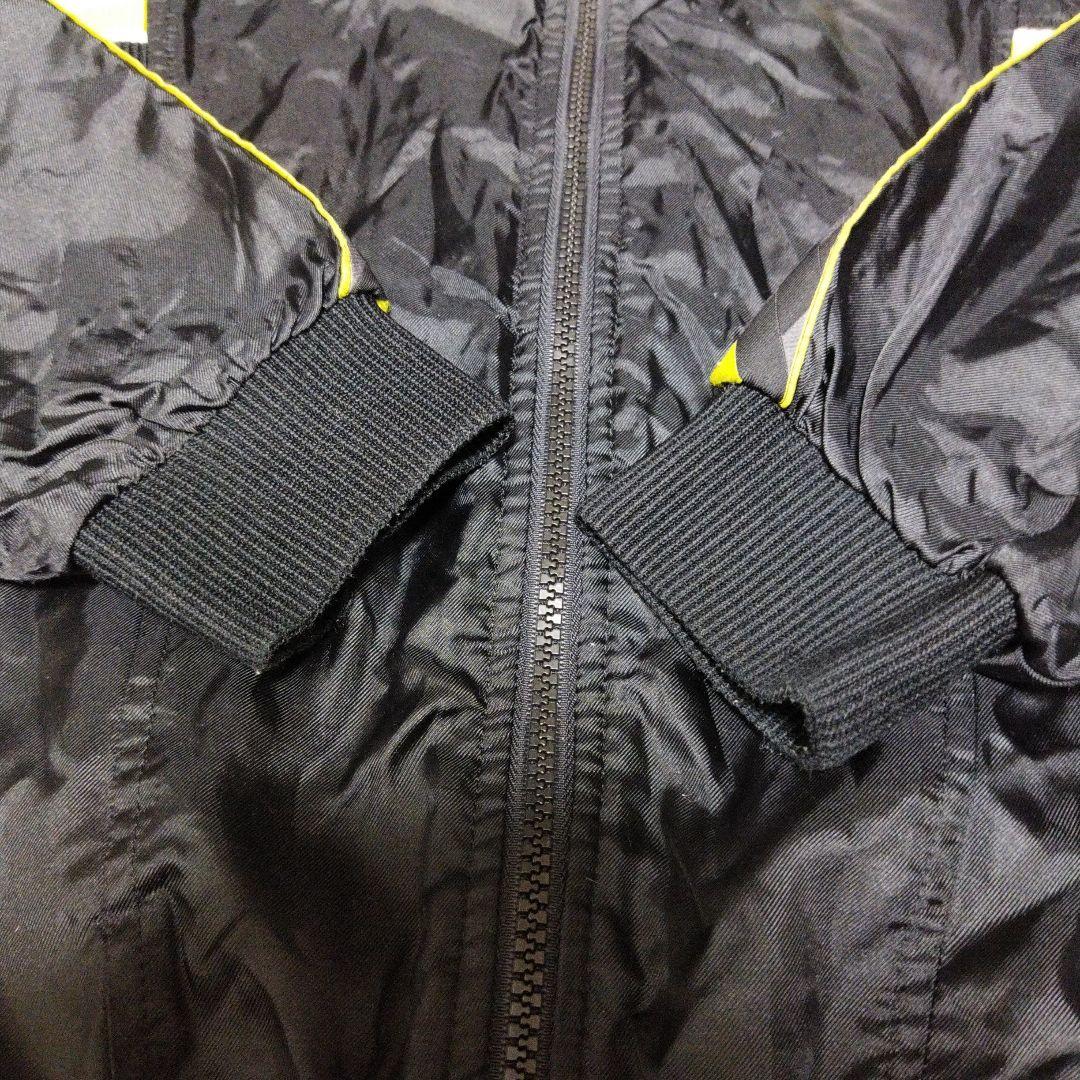 umbro 柏レイソル 公式　ウインドブレーカー