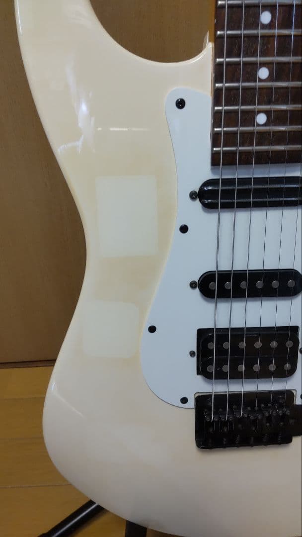 【ジャンク品】Charvel　エレキギター　ホワイト