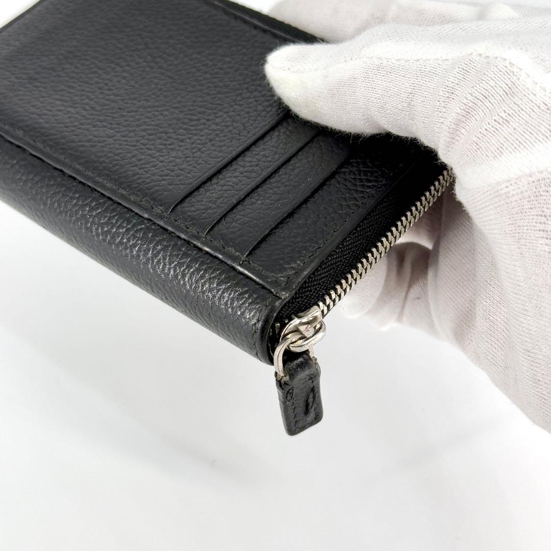 美品 バレンシアガ エブリデイ ケース ラウンドジップ ブラック グリーン