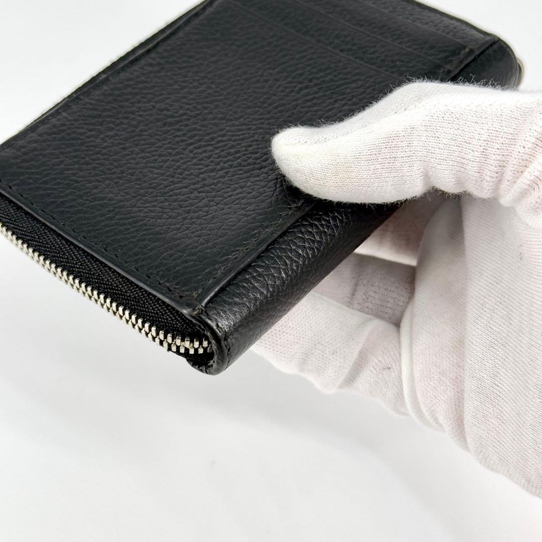 美品 バレンシアガ エブリデイ ケース ラウンドジップ ブラック グリーン