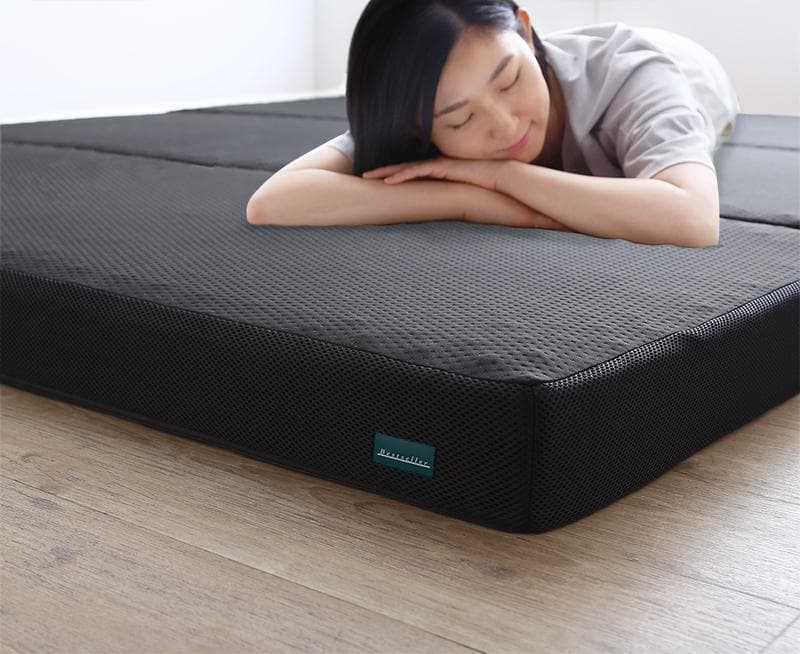 新品 送料込 三つ折りマットレスダブル 高反発 高通気 体圧分散 抗菌防臭