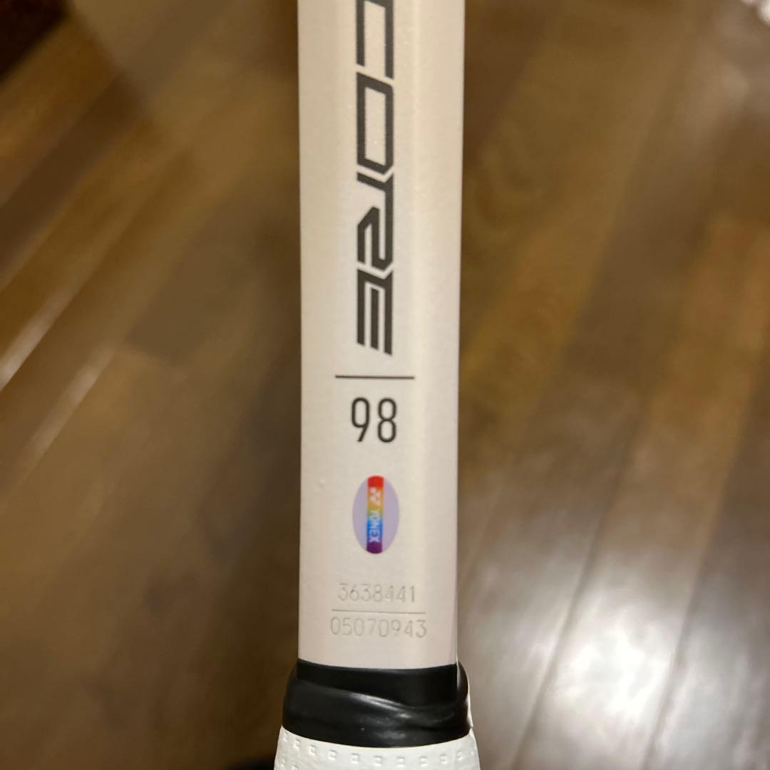 YONEX Vコア98G3
