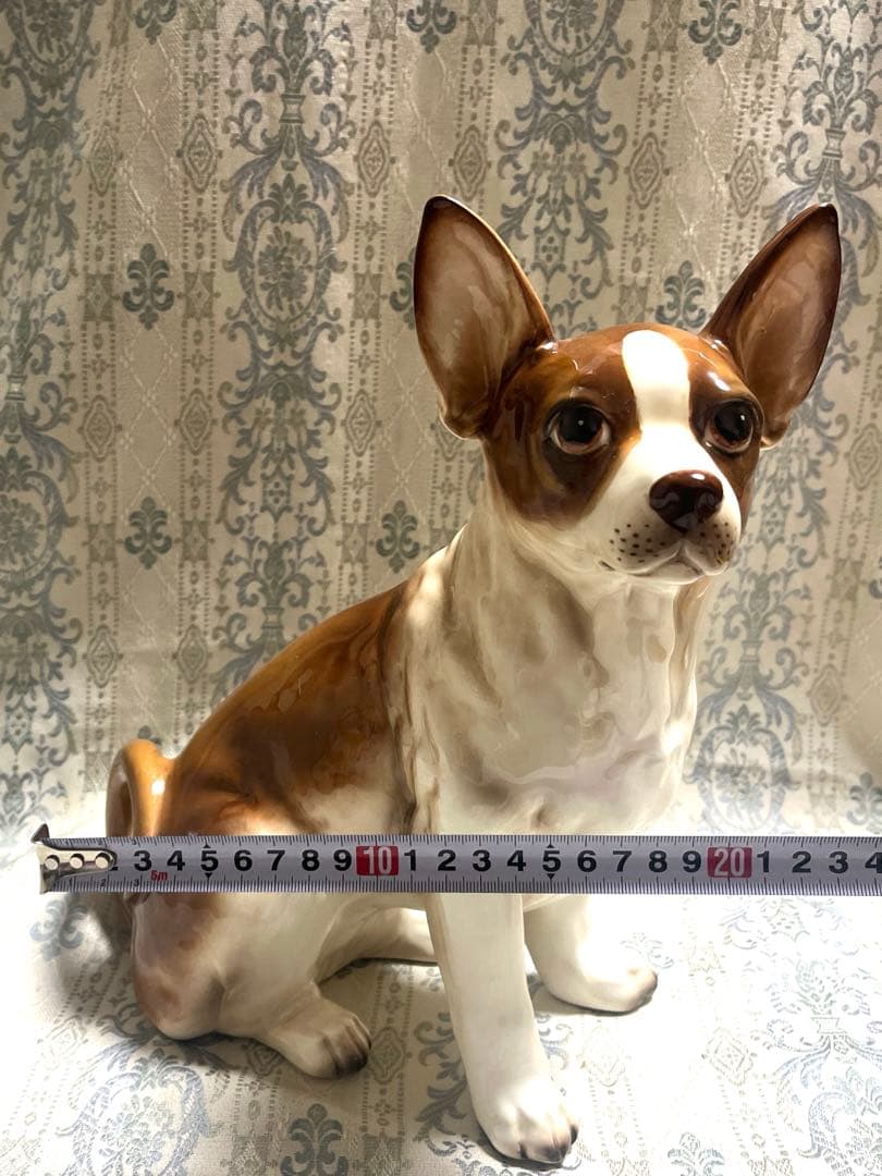 チワワ 陶器製 フィギュア（置物） 犬のオブジェ ヨーロピアン 雑貨 ★美品