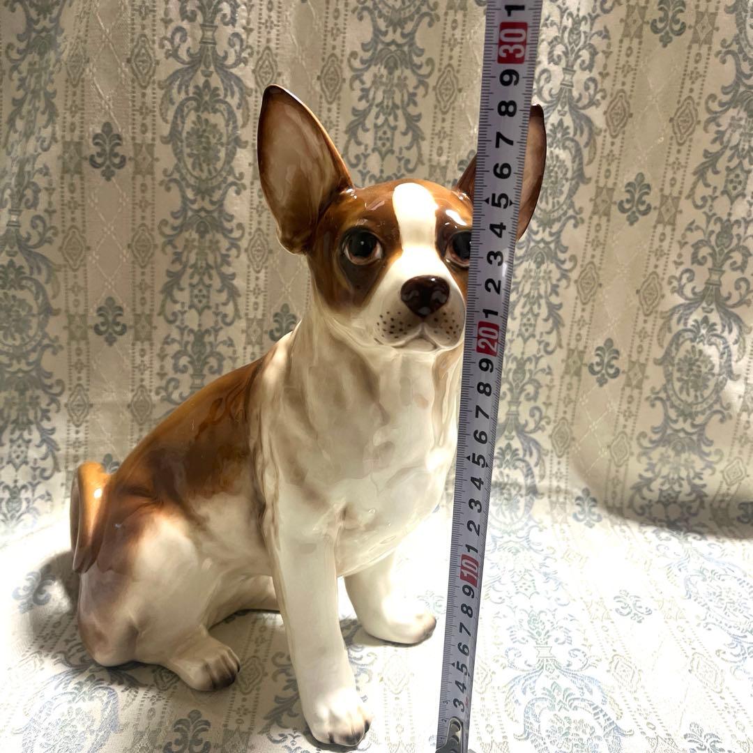 チワワ 陶器製 フィギュア（置物） 犬のオブジェ ヨーロピアン 雑貨 ★美品