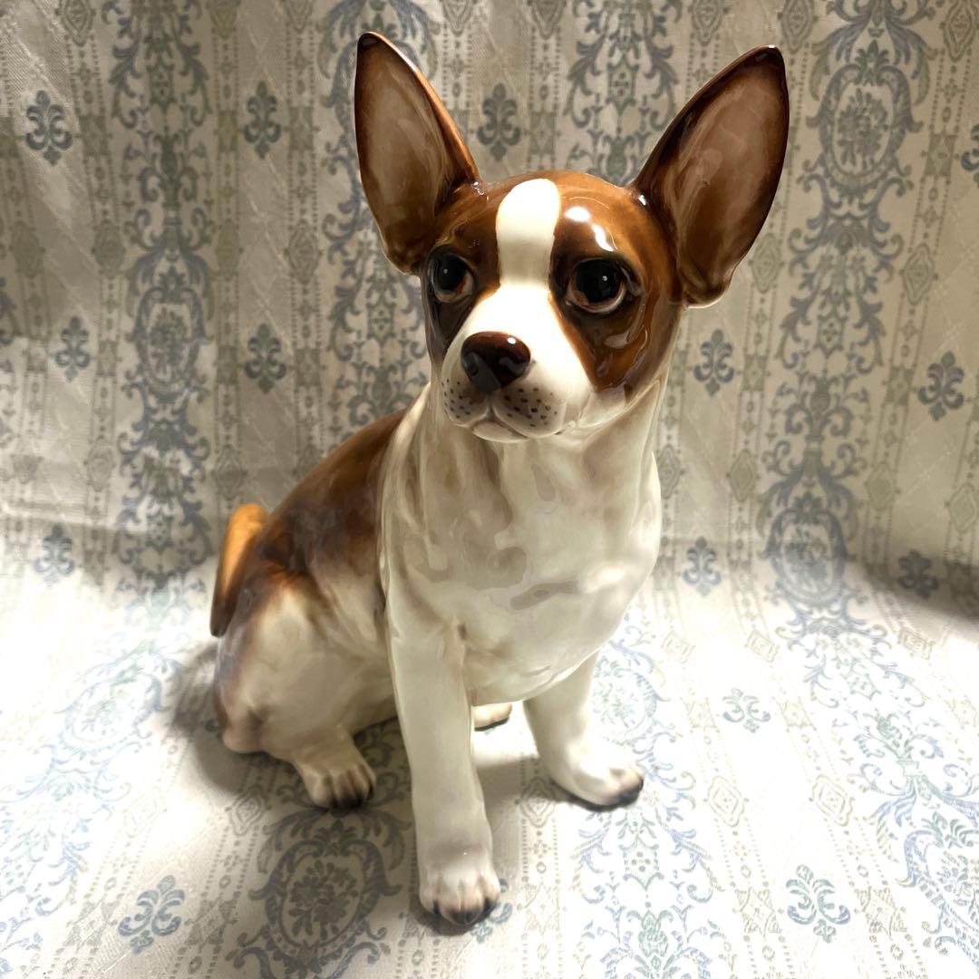 チワワ 陶器製 フィギュア（置物） 犬のオブジェ ヨーロピアン 雑貨 ★美品