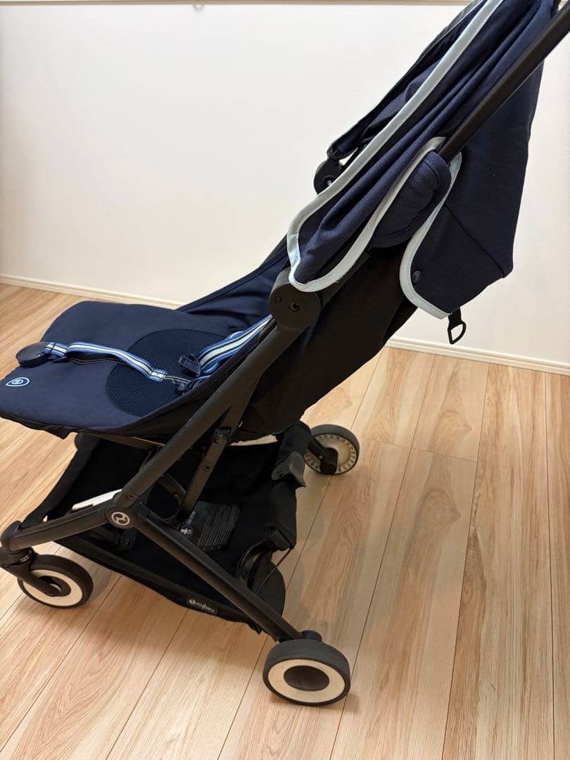 cybex リベル バンパー付き ネイビー
