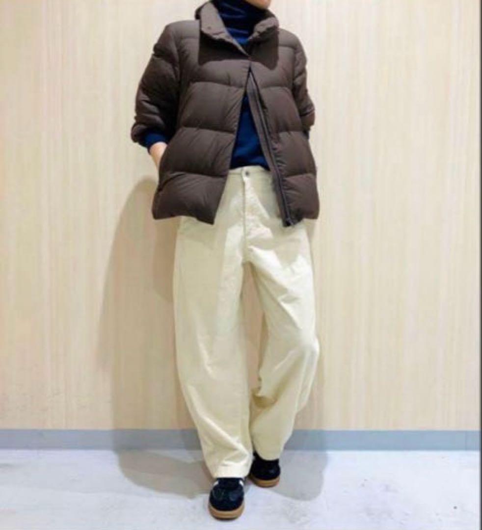 新品　UNIQLO パウダーソフトダウンジャケット　XL
