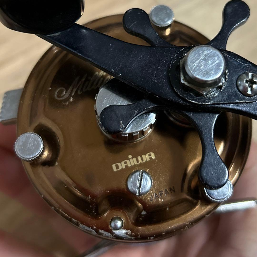 Daiwa ダイワ ミリオネア 5H リール