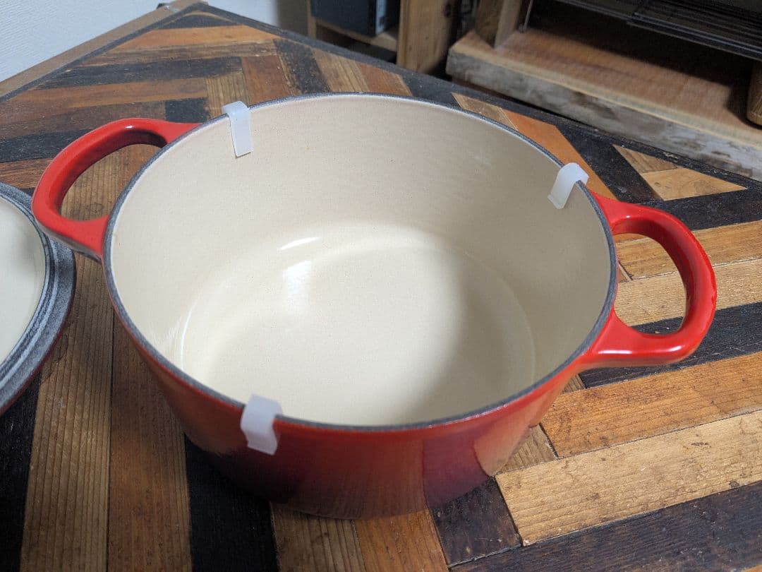 【未使用品】ルクルーゼ ココット・ロンド 18cm