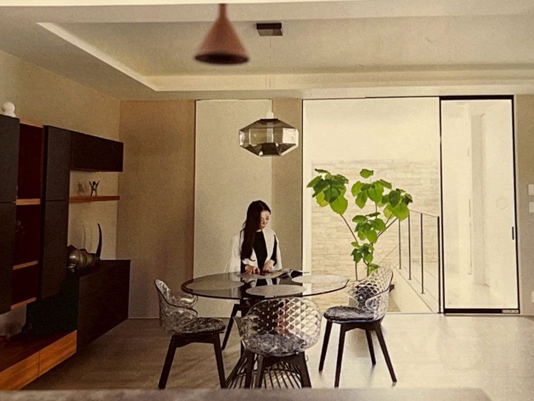 calligarisダイニングテーブル 120cm円形