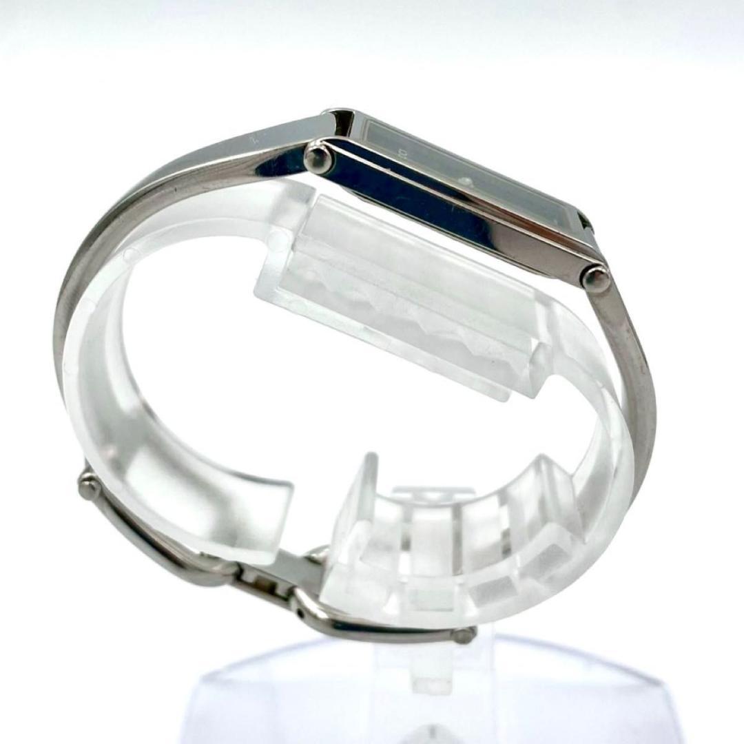 389 新品電池 グッチ 1500L 腕時計クオーツ スクエア バングルウォッチ