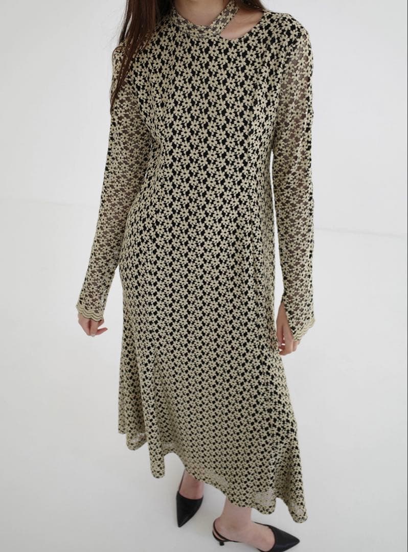 【CLANE】3DFLOWER LACE SLASH NECK ONEPIECE