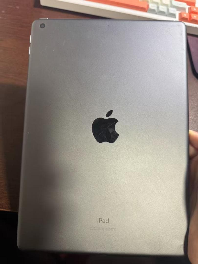 Apple iPad 8世代スペースグレー 128g 本体