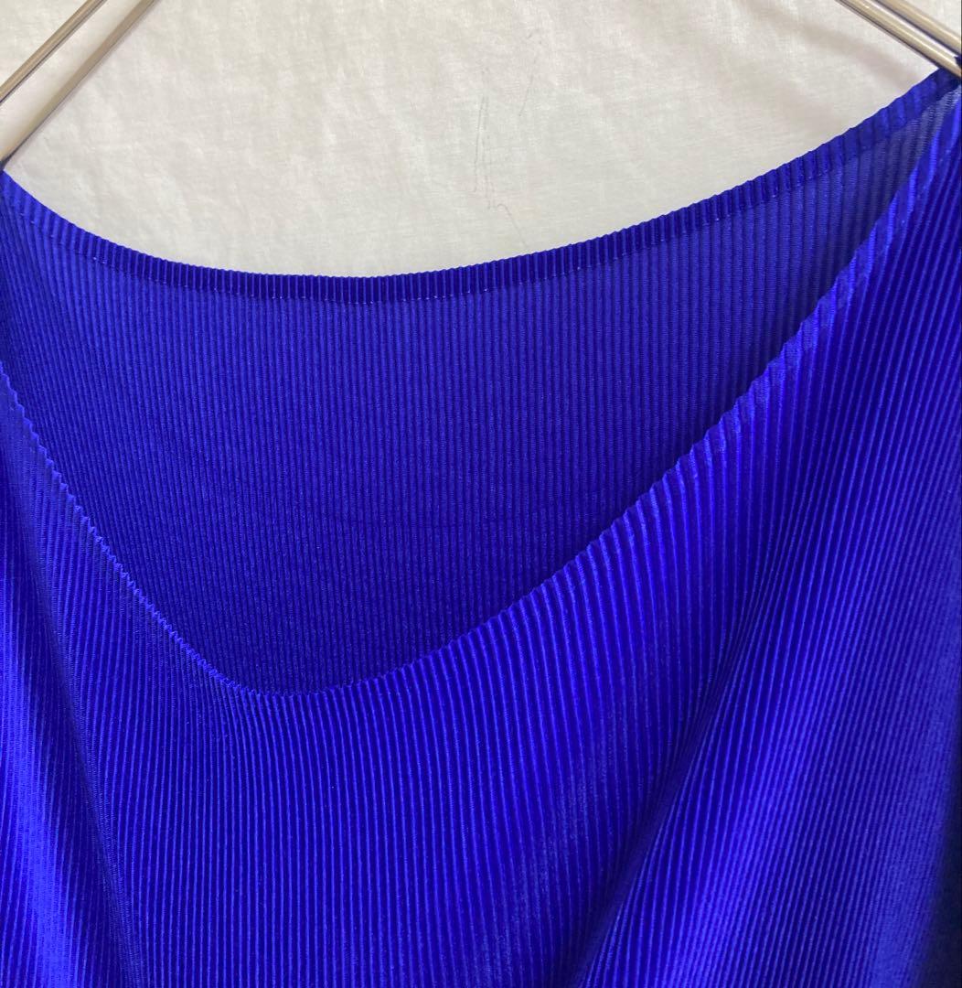 近年モデル　PLATS PLATS 3 濃い青 半袖　プルオーバー　ブラウス