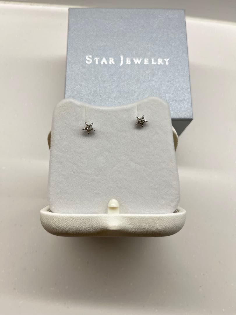 【新品未使用】Star Jewelry star of stars ピアスk18