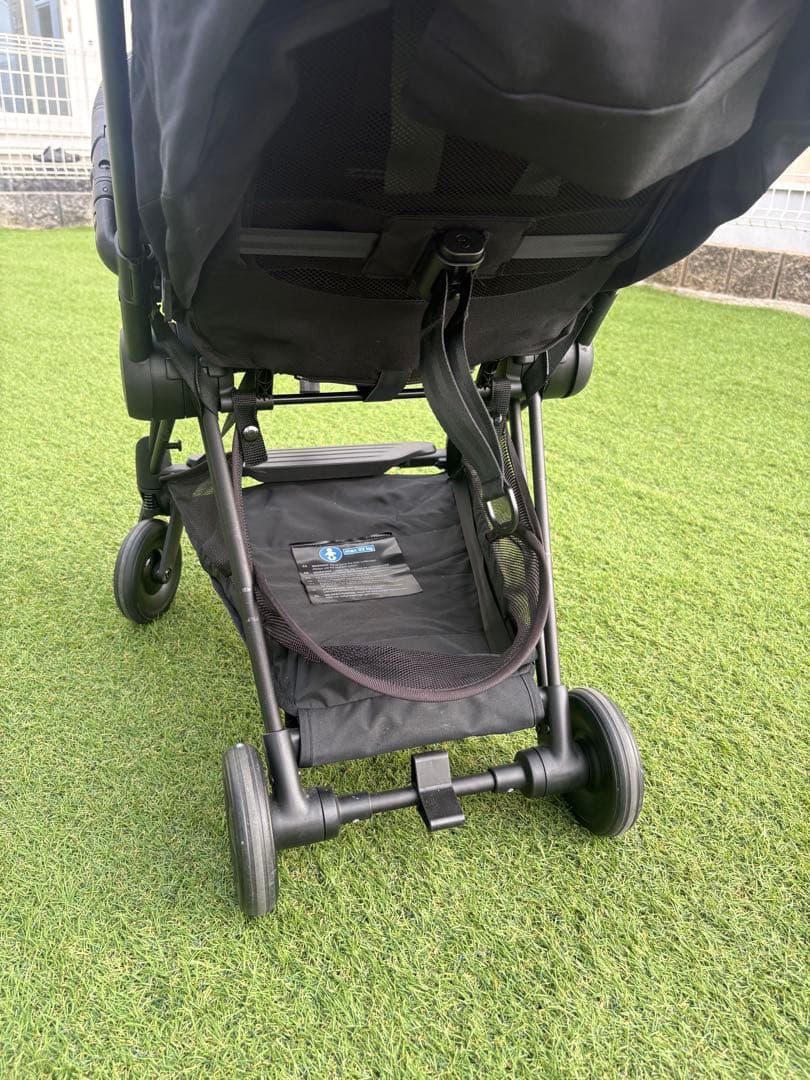 【美品】サイベックス コヤ マットブラックフレーム cybex COYA