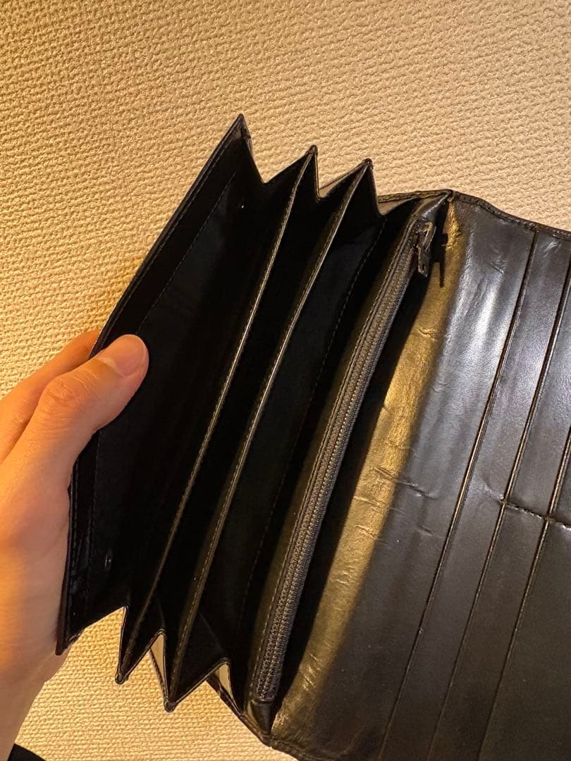 prada 財布