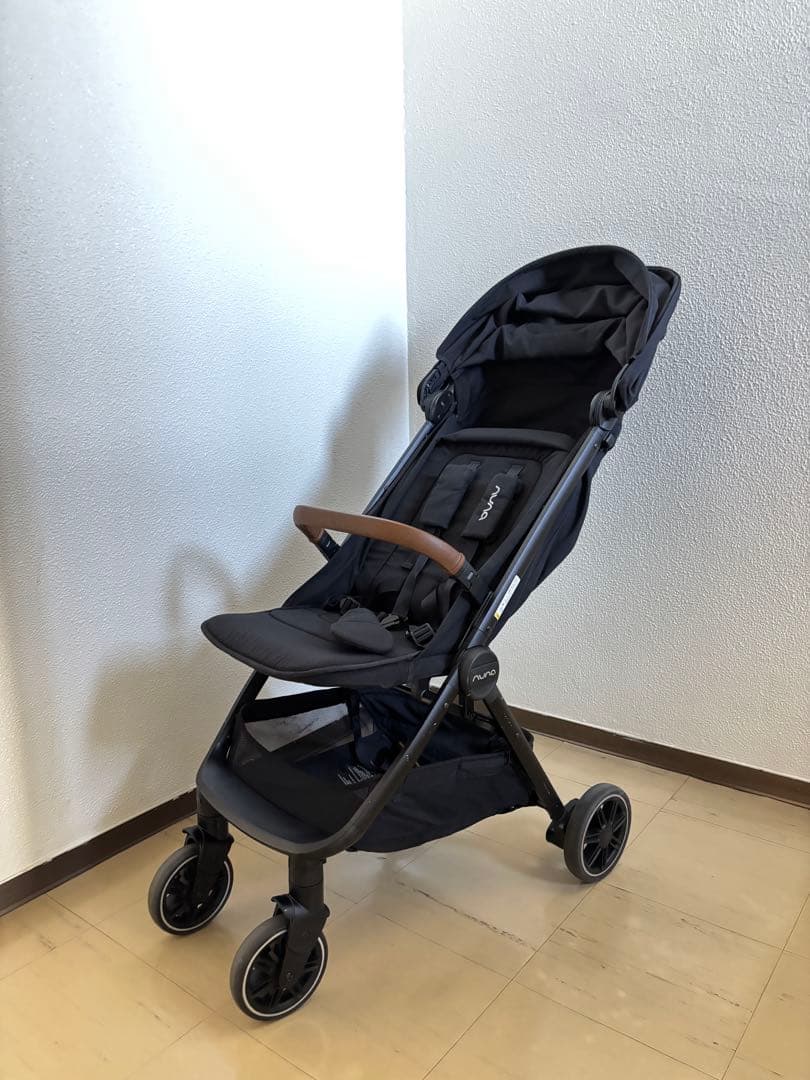 nuna trvl ブラック