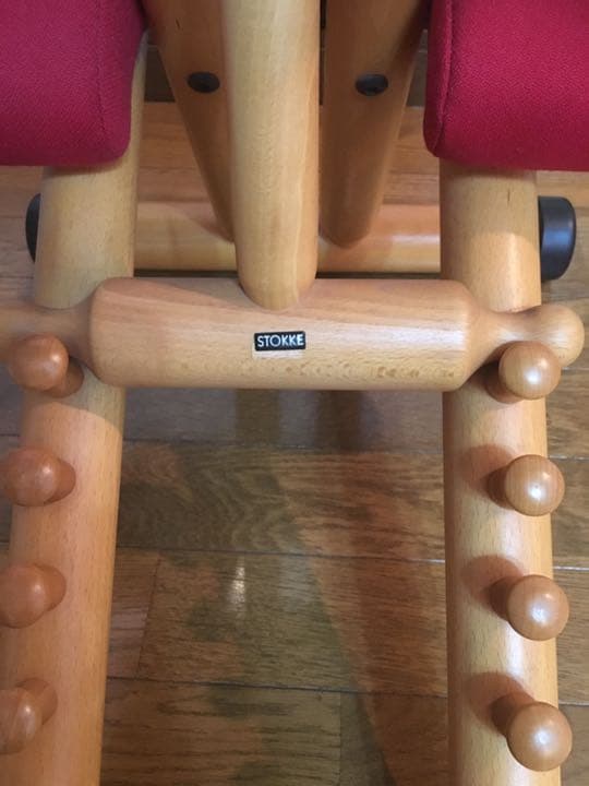 ストッケ マルチ バランスチェア STOKKE 椅子 チェア 赤 北欧