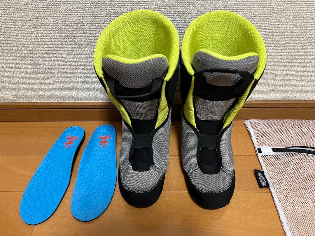 GStyle 26.5 INTUITION インナー スノーボードブーツ