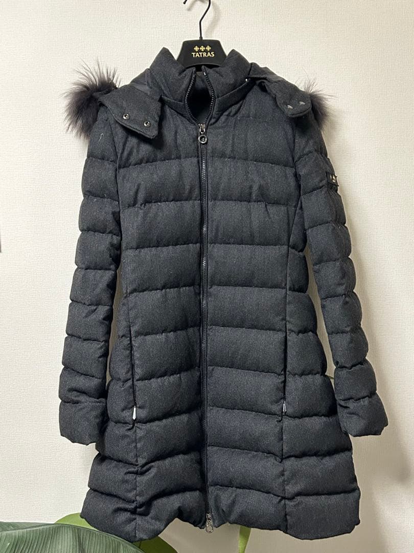 【美品】TATRAS タトラス ダウンコート ラビアナ　チャコールグレー　03