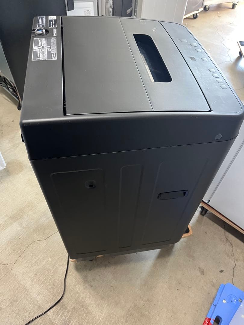極美品！アイリスオーヤマ　IAW-T504-B 2024年製5キロ　T